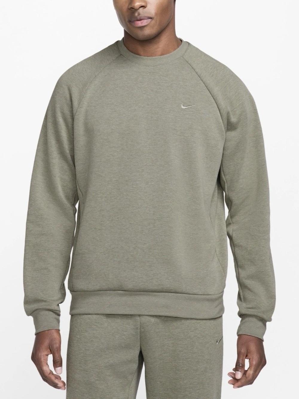 NWT Nike Men's Dri-FIT Primary Fleece UV Crewneck Sweatshirt Medium Gray